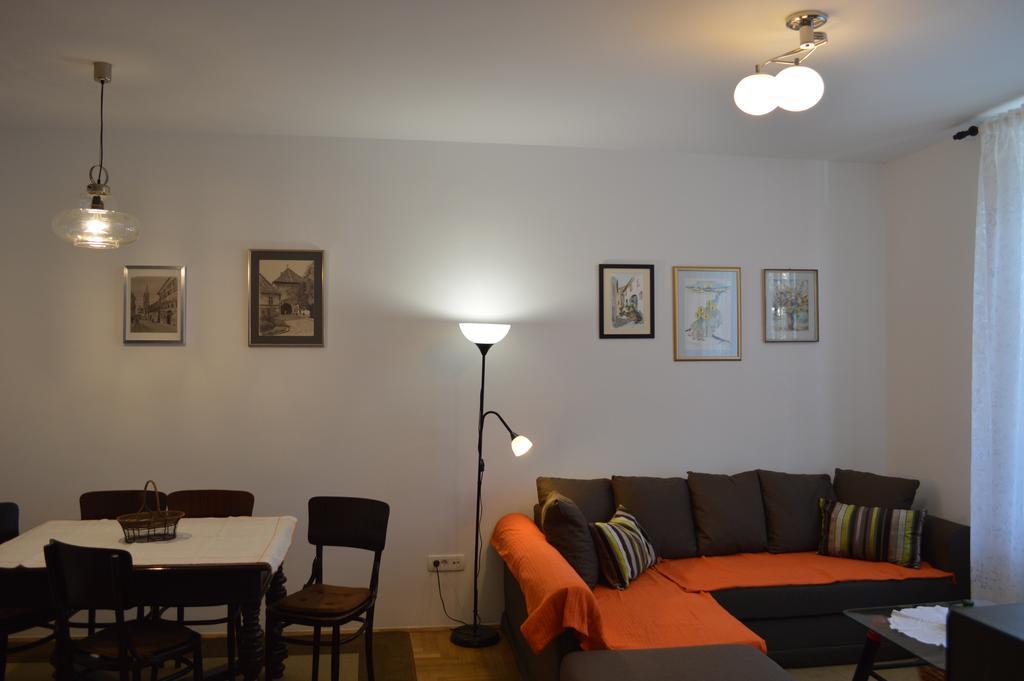 Aha Apartment Zagreb Exteriör bild