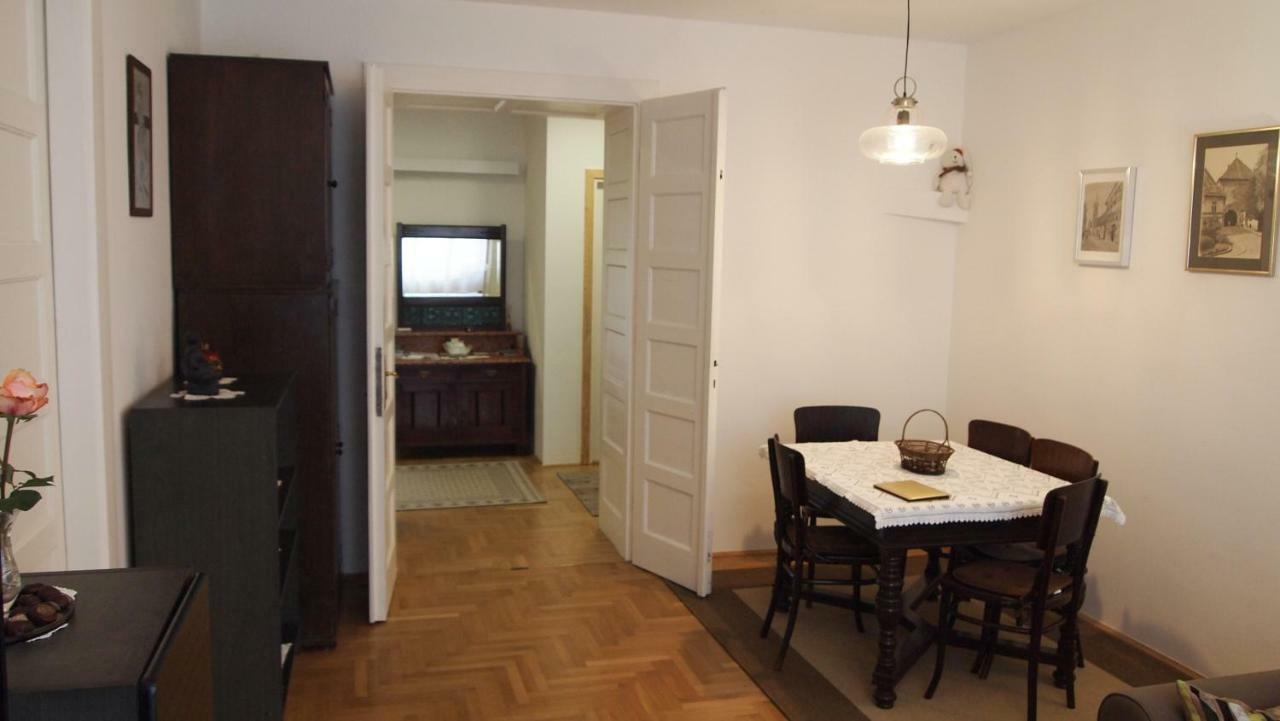 Aha Apartment Zagreb Exteriör bild