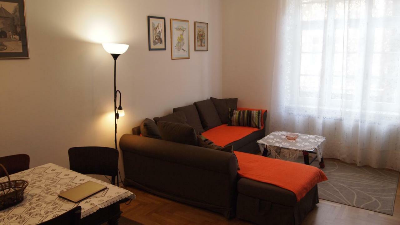 Aha Apartment Zagreb Exteriör bild