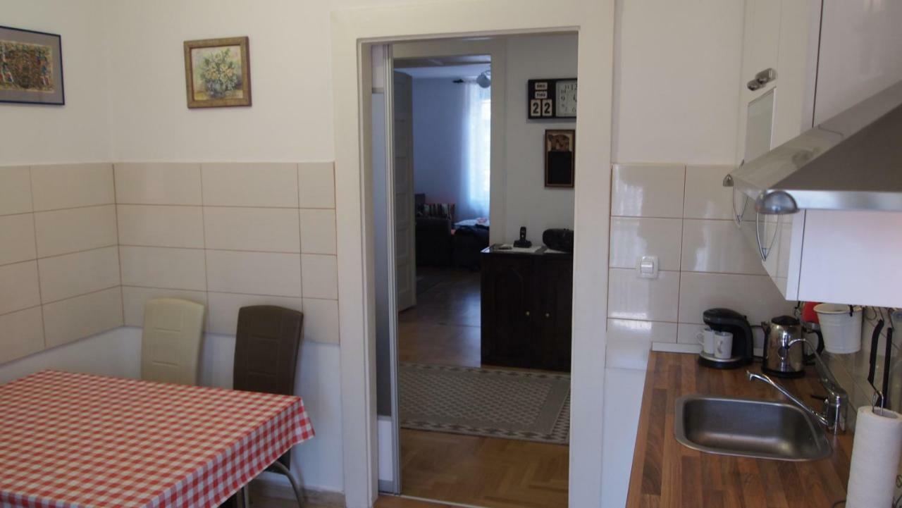 Aha Apartment Zagreb Exteriör bild